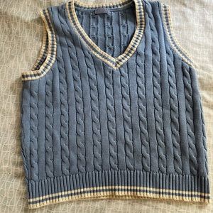 brandy melville blue & cream sweater vest
